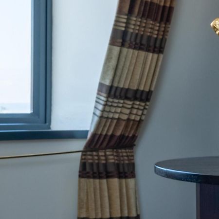 Marine Court Hotel Bangor  Extérieur photo