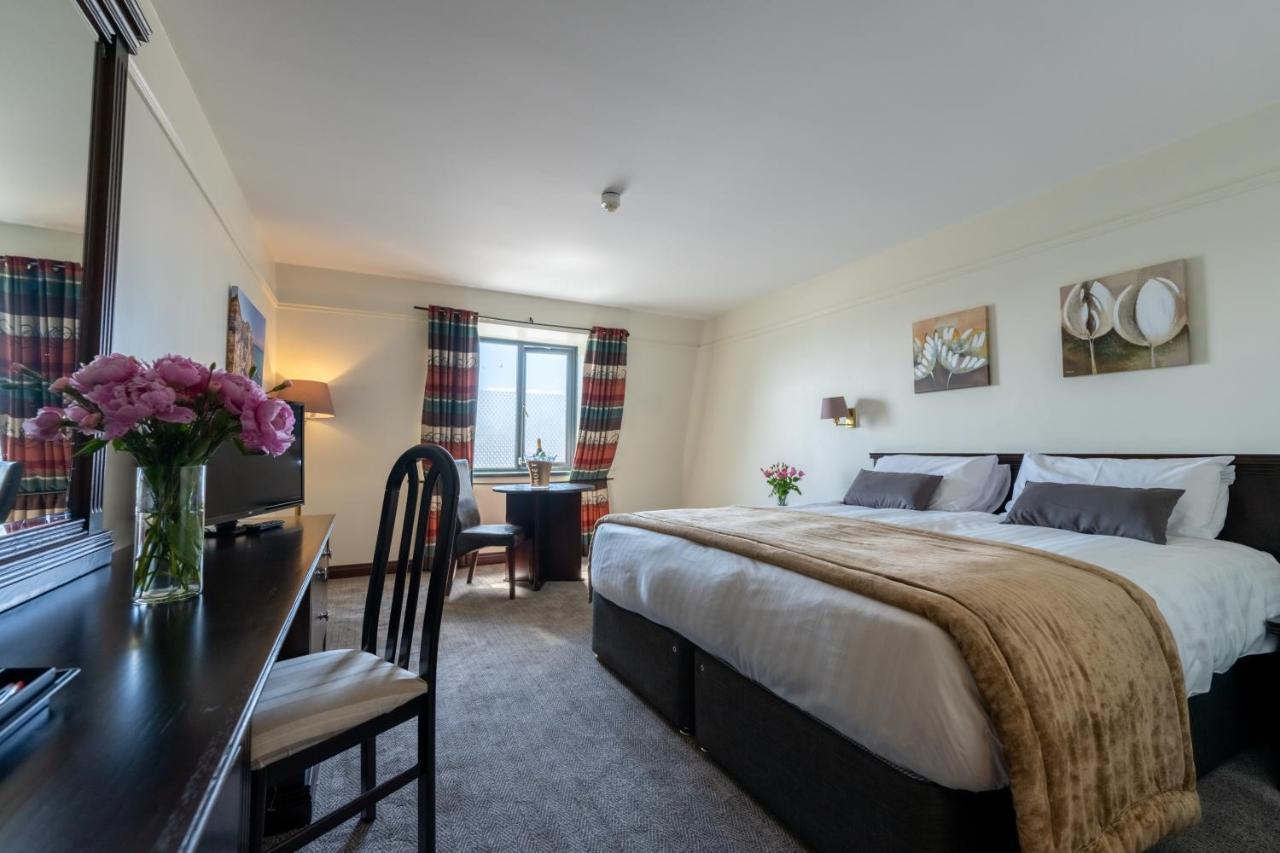 Marine Court Hotel Bangor  Extérieur photo